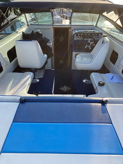 Sea Ray 220 OV 4 of 5