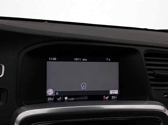 Volvo V60 Cross Country 20 of 26