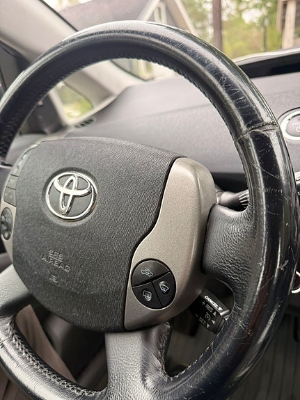 Toyota Prius 16 of 19