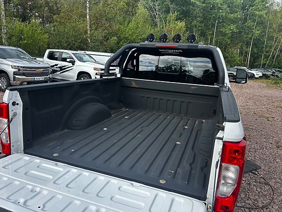 Ford F-250 8 of 25