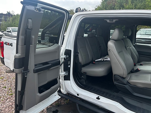 Ford F-250 10 of 25
