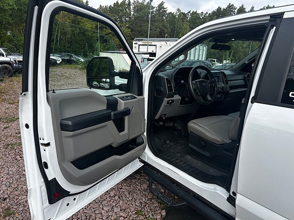 Ford F-250 12 of 25