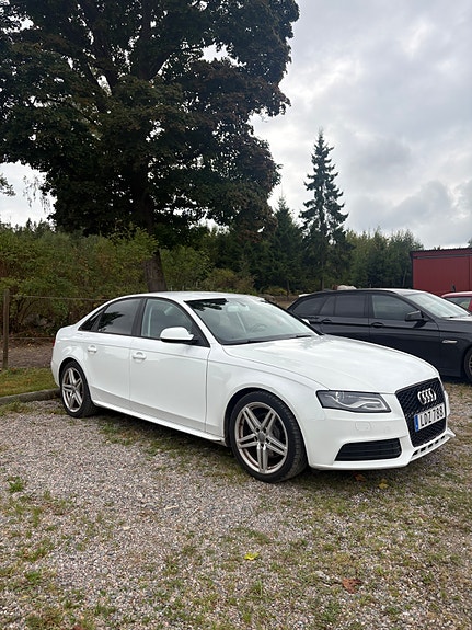 Audi A4 2 of 6