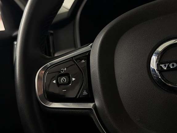 Volvo V90 Cross Country 17 of 30