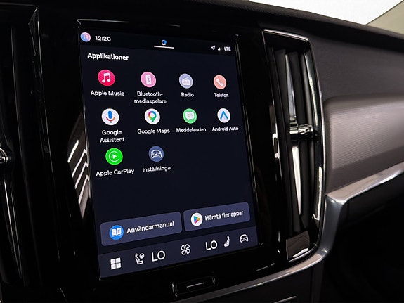 Volvo V90 Cross Country 21 of 30