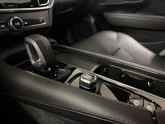 Volvo V90 Cross Country 23 of 30