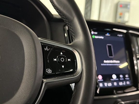 Volvo V90 Cross Country 19 of 30