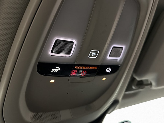 Volvo V90 Cross Country 15 of 30