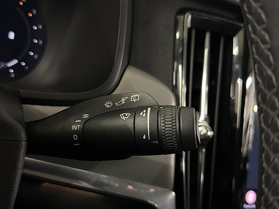 Volvo V90 Cross Country 25 of 30