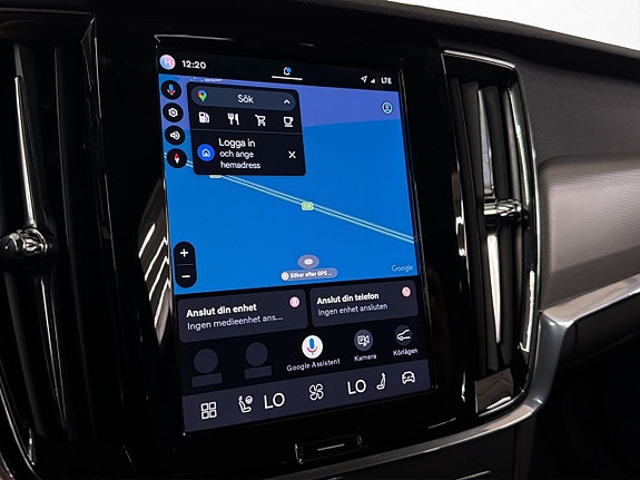 Volvo V90 Cross Country 13 of 30