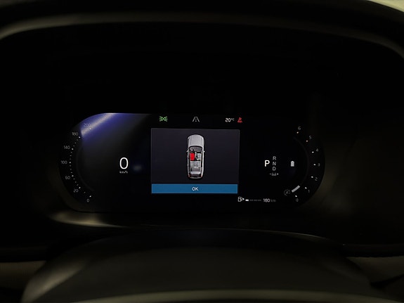 Volvo V90 Cross Country 18 of 30