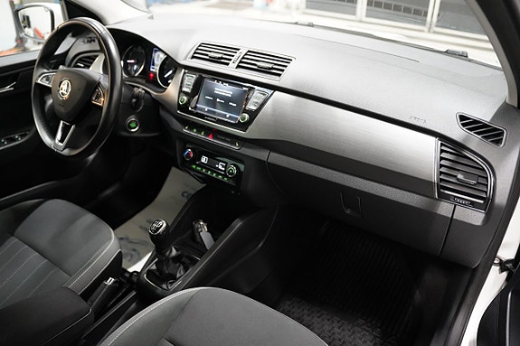Skoda Fabia 8 of 19