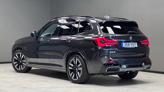 BMW iX3 19 of 22
