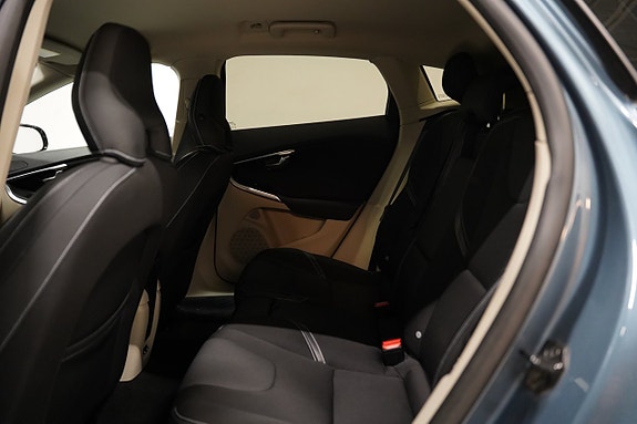 Volvo V40 18 of 21