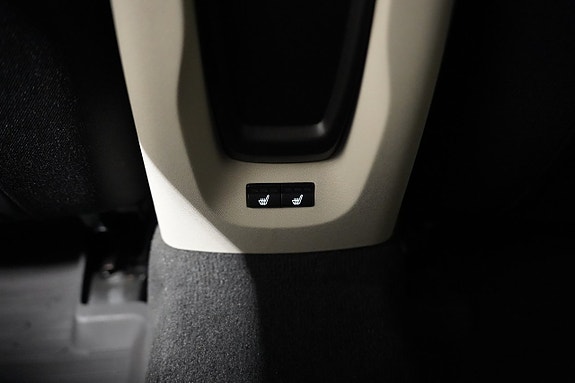 Volvo V40 19 of 21
