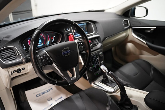 Volvo V40 6 of 21