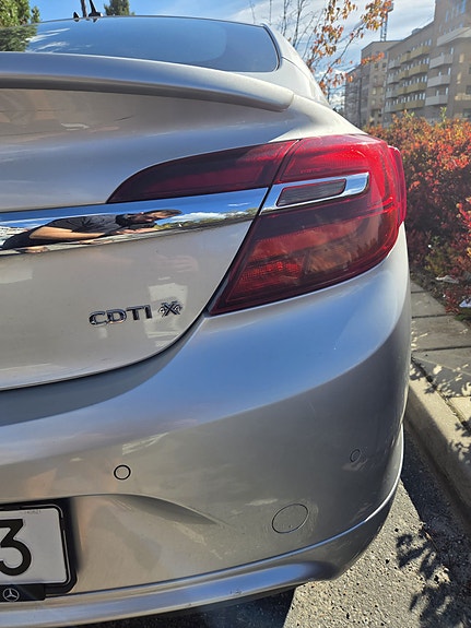 Opel Insignia 13 of 13