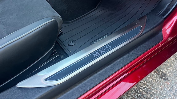 Mazda MX-5 9 of 9