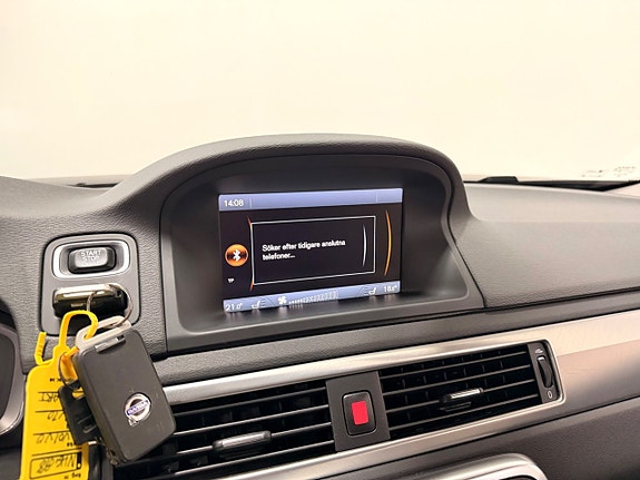 Volvo V70 18 of 30