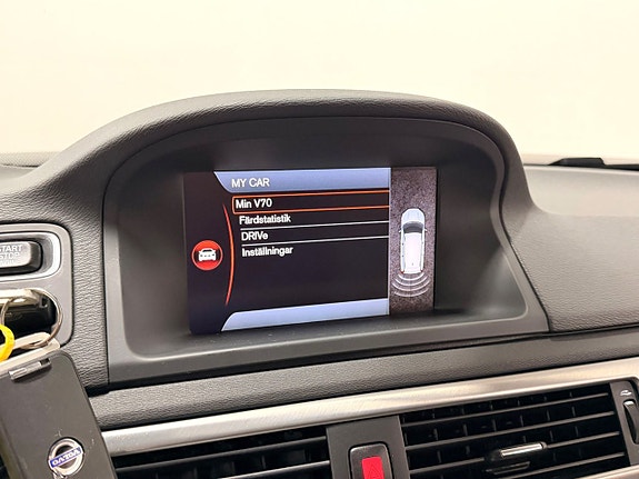 Volvo V70 21 of 30