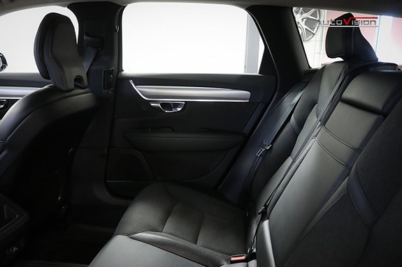 Volvo V90 25 of 30