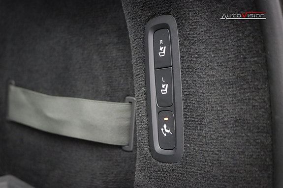 Volvo V90 28 of 30