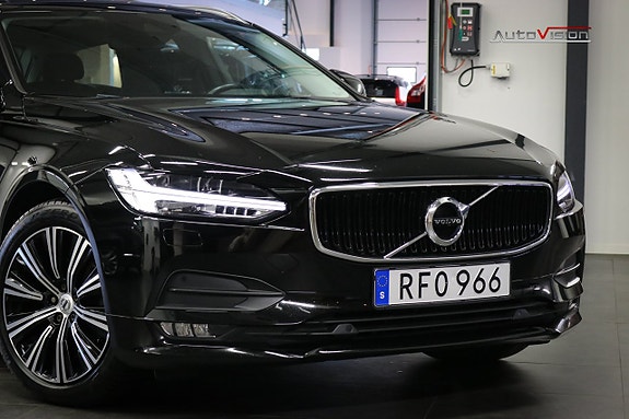 Volvo V90 4 of 30