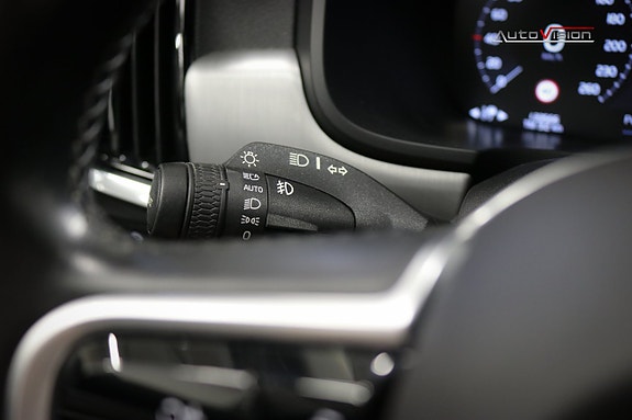 Volvo V90 18 of 30