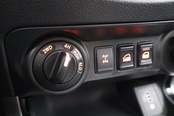 Nissan Navara 21 of 22