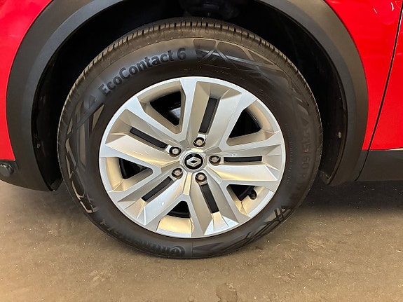 Renault Captur 5 of 16