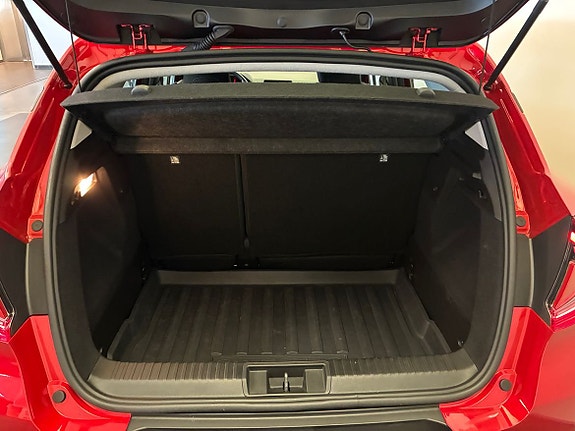 Renault Captur 8 of 16