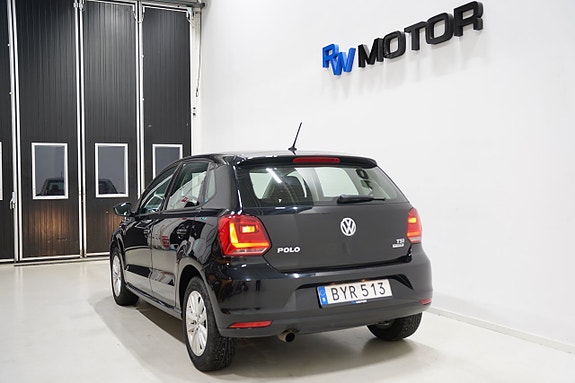 Volkswagen Polo 4 of 18