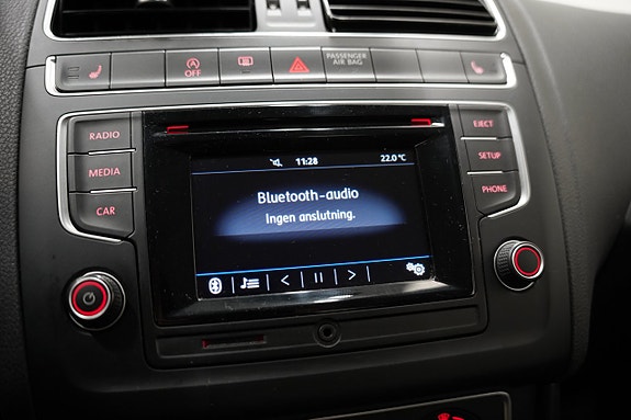 Volkswagen Polo 14 of 18