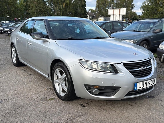 Saab 9-5 9 of 25