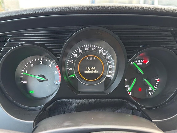Saab 9-5 11 of 25
