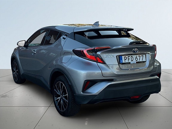 Toyota C-HR 5 of 21