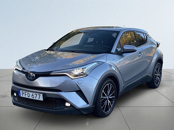 Toyota C-HR 16 of 21