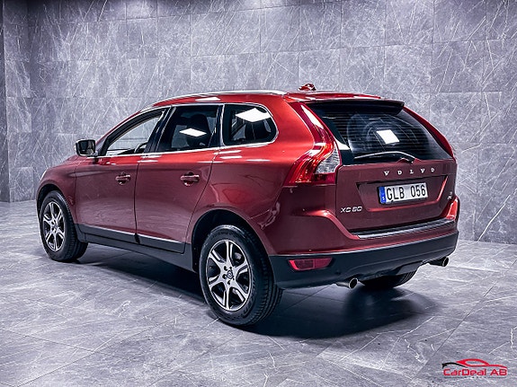 Volvo XC60 5 of 26