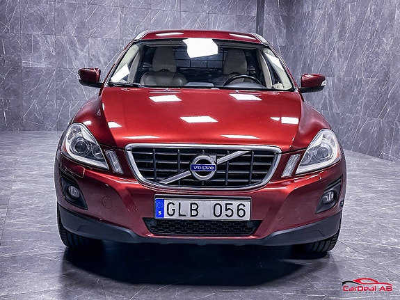 Volvo XC60 8 of 26