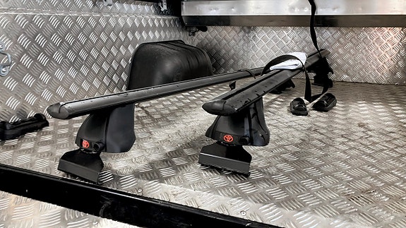 Toyota HiLux 24 of 26