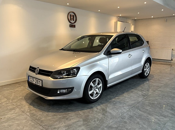 Volkswagen Polo 2 of 16