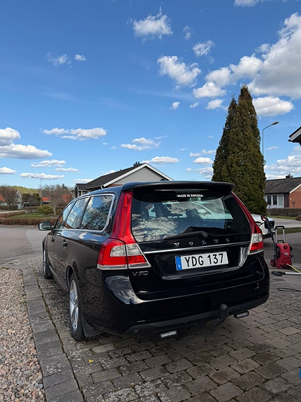 Volvo V70 4 of 18