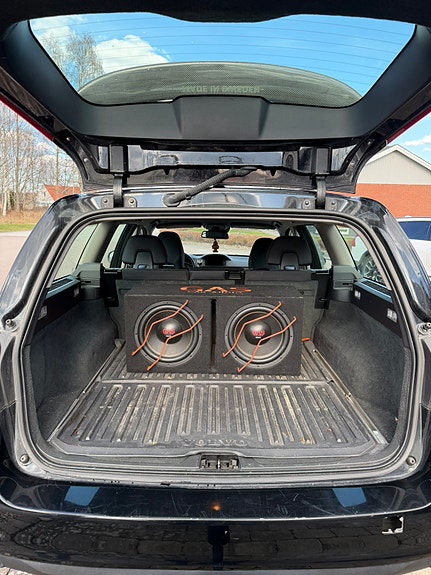 Volvo V70 6 of 18