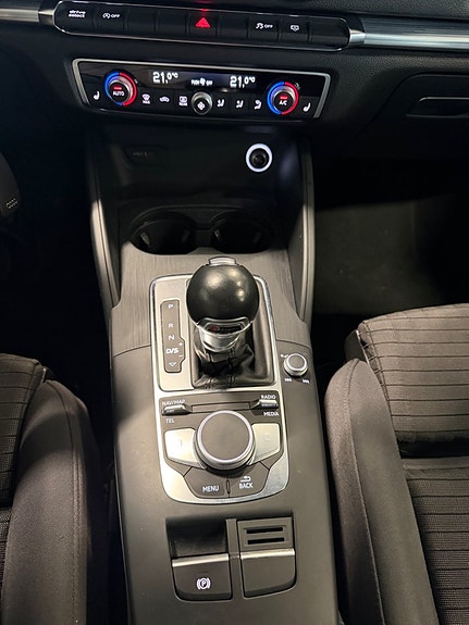 Audi A3 9 of 14