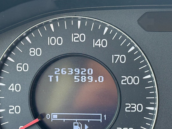 Volvo V70 14 of 15