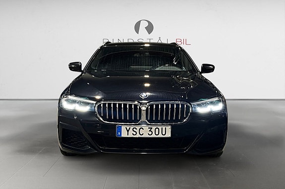 BMW 530e 9 of 17