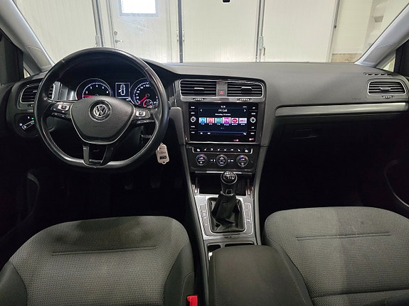 Volkswagen Golf I 19 of 22