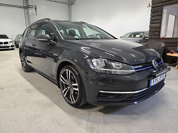 Volkswagen Golf I 2 of 22