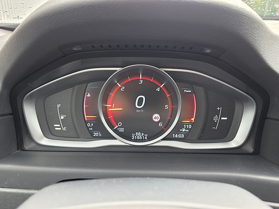 Volvo XC70 16 of 17