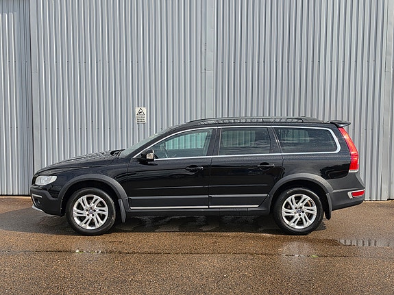 Volvo XC70 8 of 17